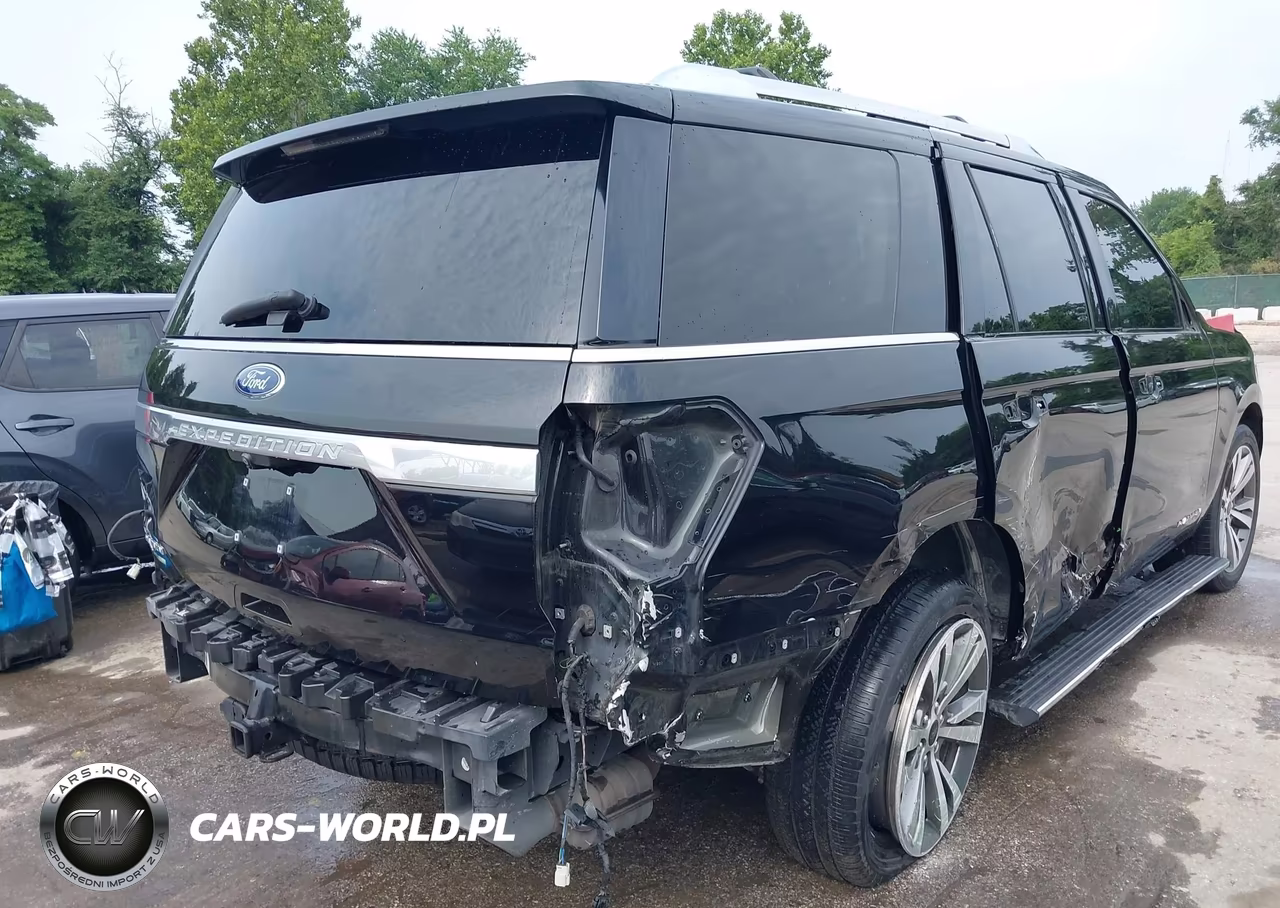 2021 Ford Expedition Platinum VIN:1FMJU1MT9MEA01302 - 18
