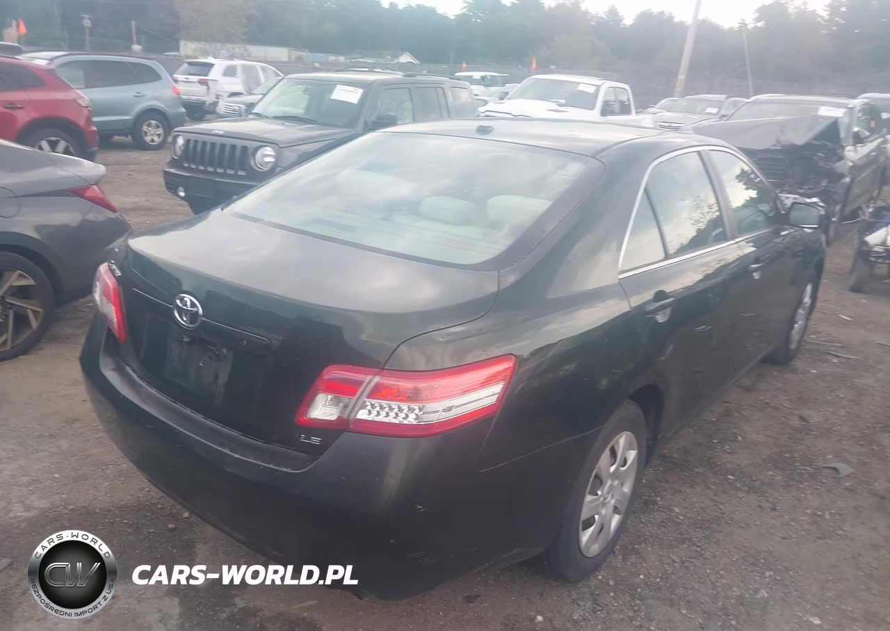 2010 Toyota Camry Le VIN:4T1BF3EK3AU553363 - 4