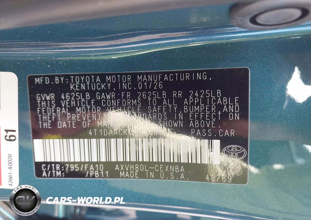 2026 Toyota Camry Le VIN:4T1DAACK5TU266365 - 9