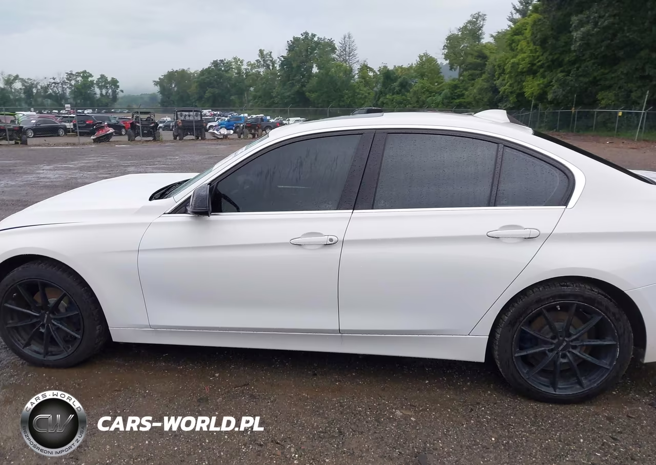 2017 BMW 330I xDrive VIN:WBA8D9G31HNU65250 - 15
