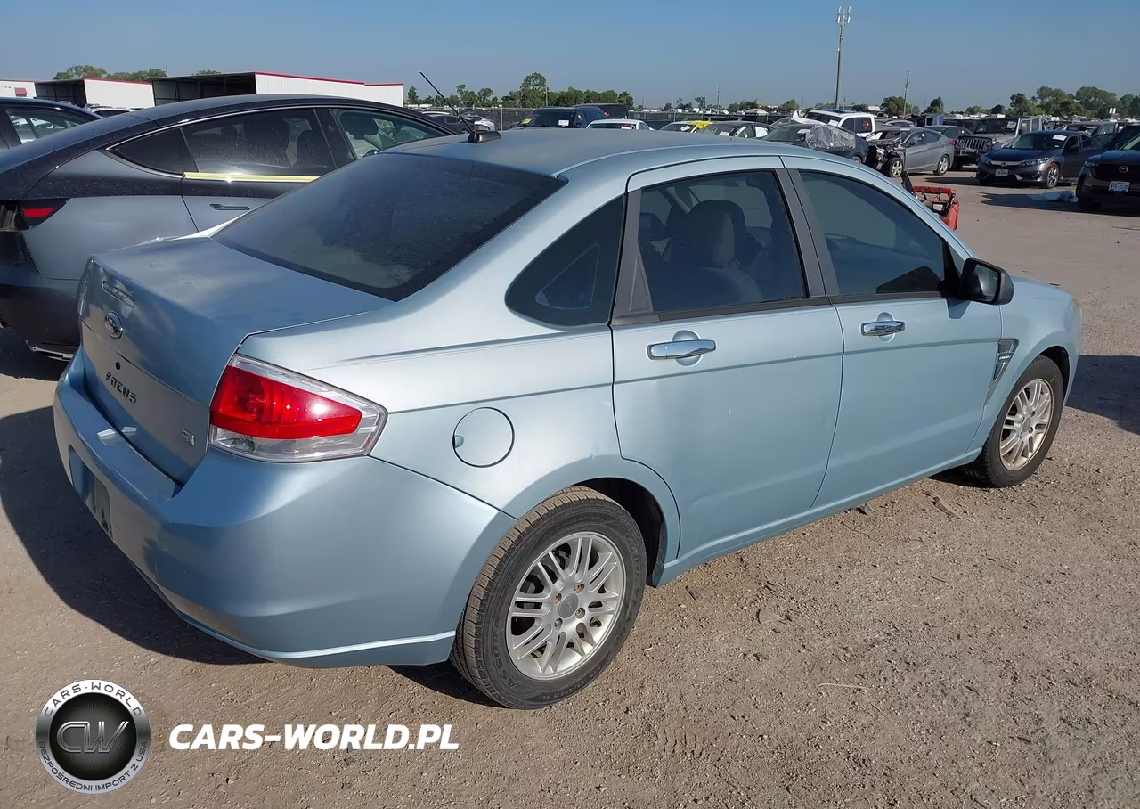 2008 Ford Focus Se-Ses VIN:1FAHP35N88W186731 - 4
