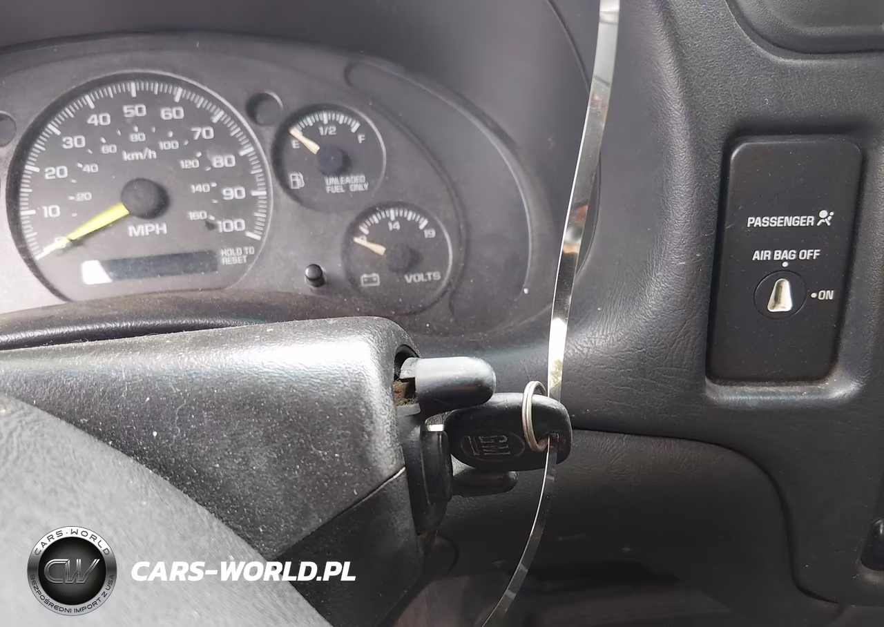 1999 Chevrolet S-10 Ls VIN:1GCCS1445XK146273 - 11