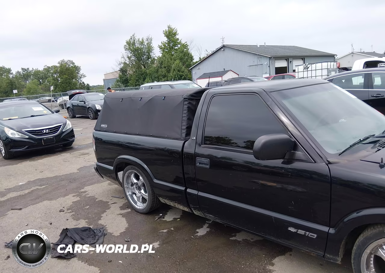 1999 Chevrolet S-10 Ls VIN:1GCCS1445XK146273 - 13