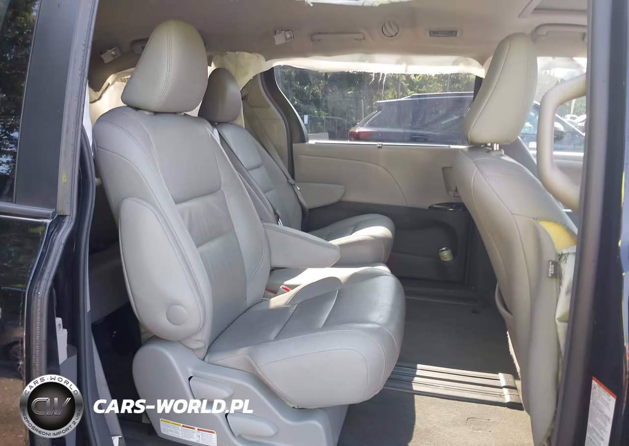 2017 Toyota Sienna Xle 8 Passenger VIN:5TDYZ3DC5HS813809 - 8