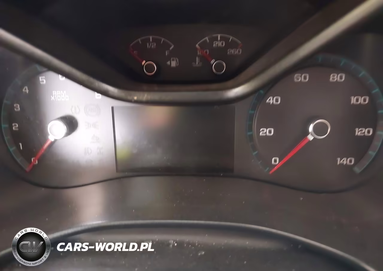 2018 Chevrolet Colorado Z71 VIN:1GCGTDENXJ1126282 - 15
