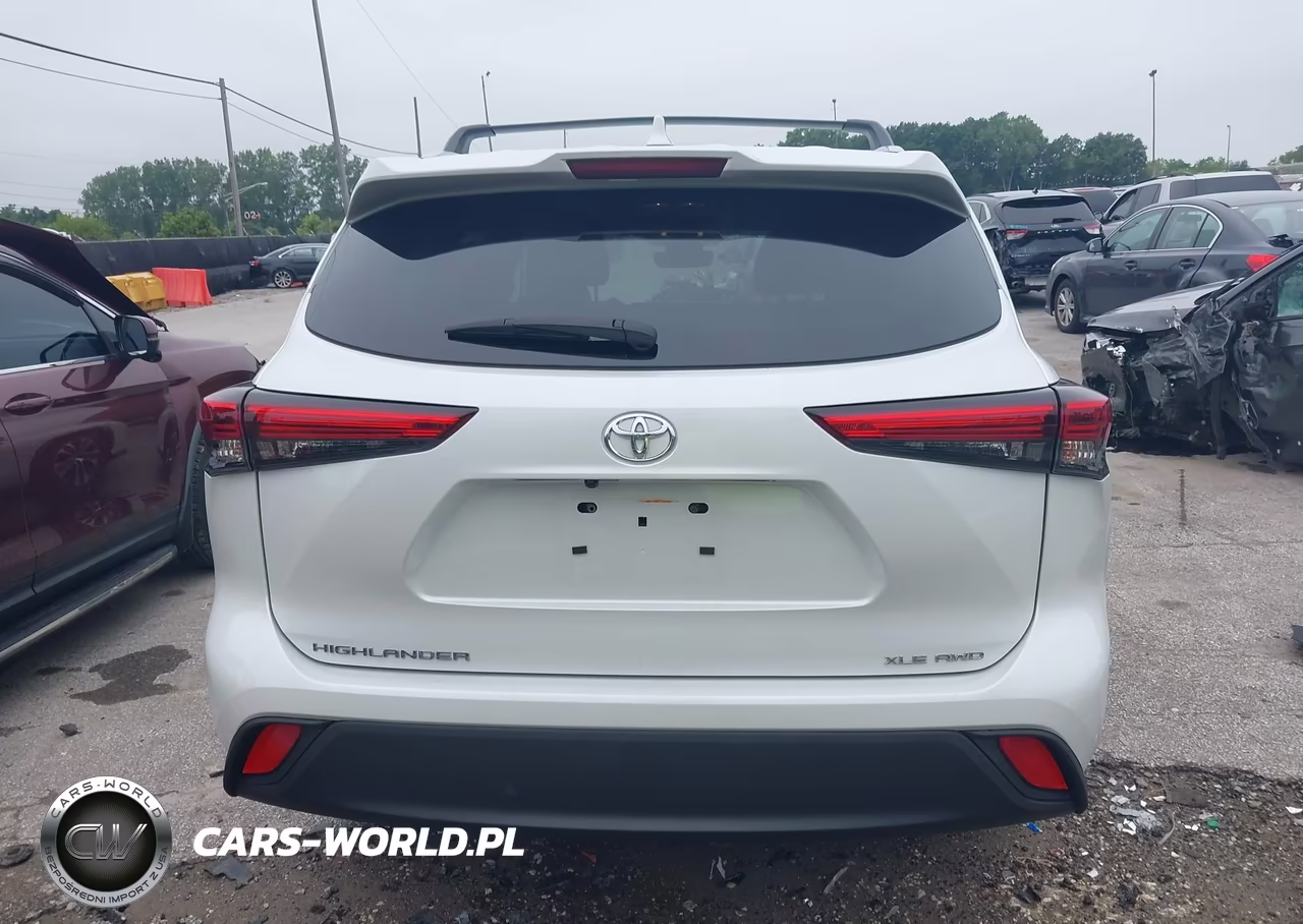 2022 Toyota Highlander Xle VIN:5TDGZRBH7NS243918 - 16