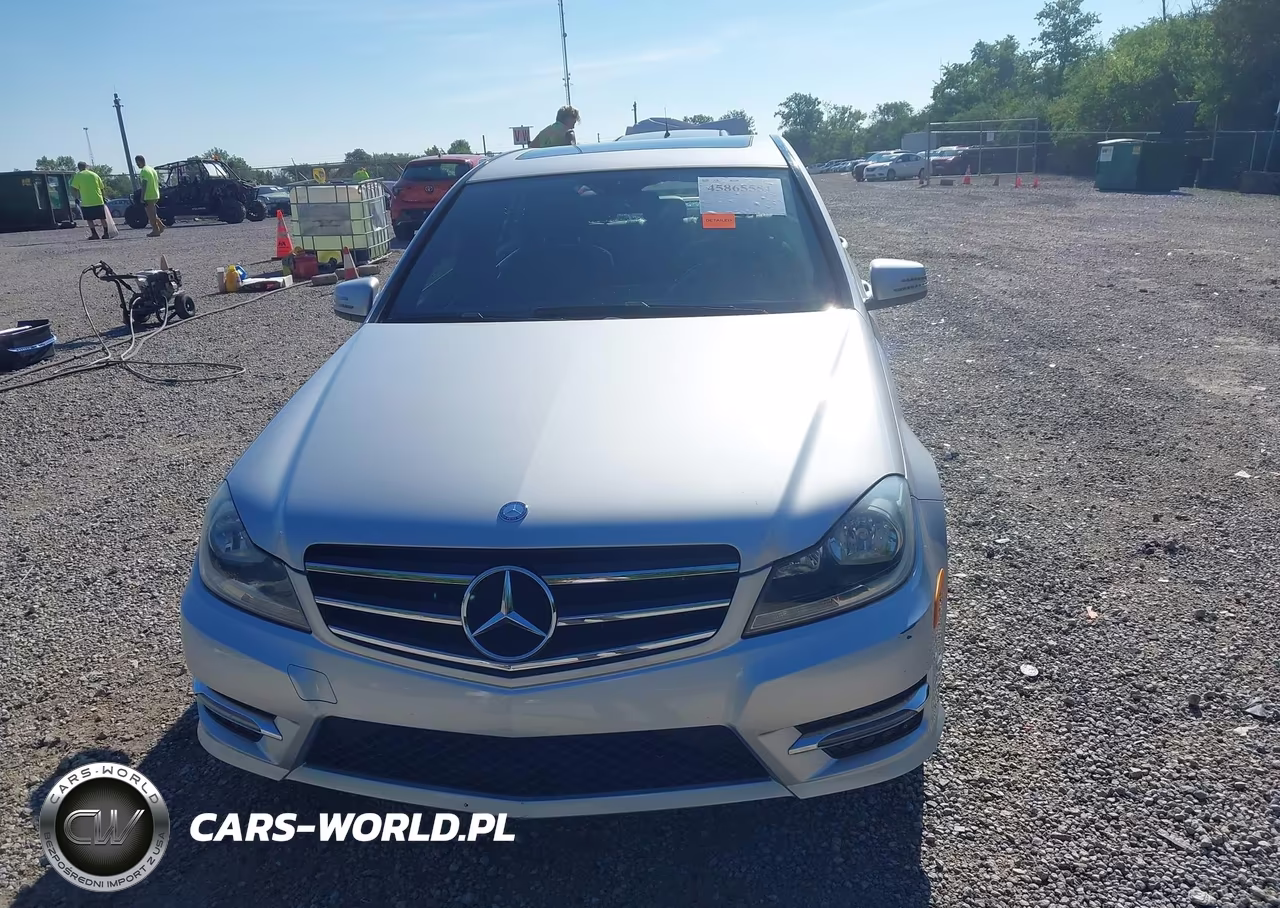 2014 Mercedes-Benz C 300 Sport 4Matic VIN:WDDGF8AB6ER313767 - 12