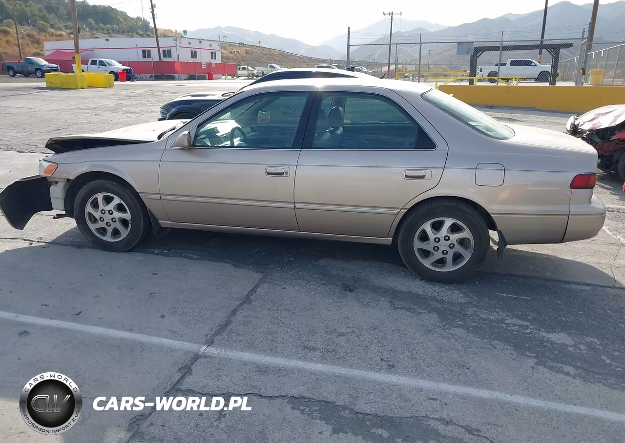 1999 Toyota Camry Xle V6 VIN:4T1BF28K9XU080986 - 13