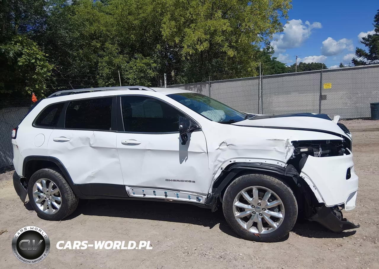 2015 Jeep Cherokee Limited VIN:1C4PJMDS0FW575798 - 14