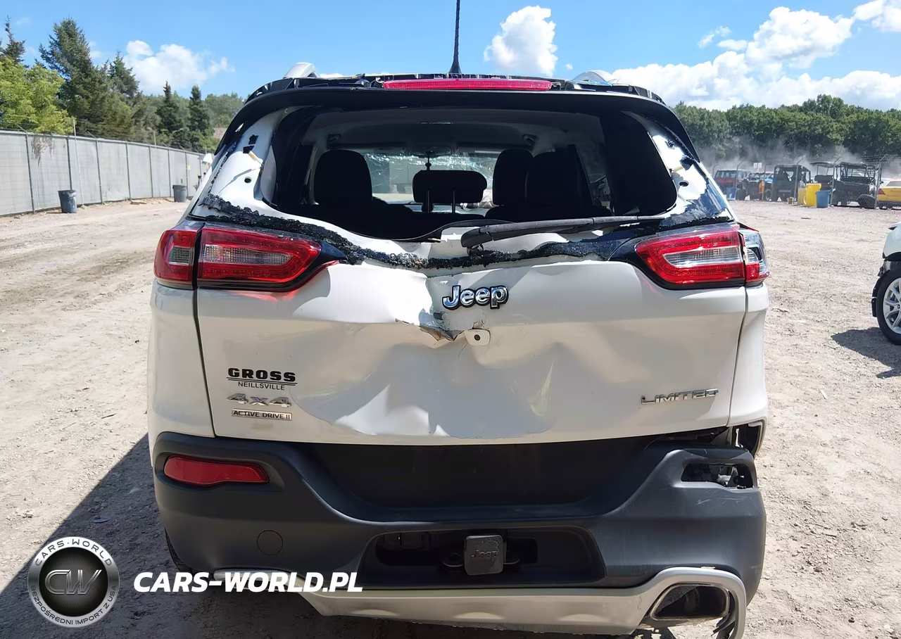 2015 Jeep Cherokee Limited VIN:1C4PJMDS0FW575798 - 17