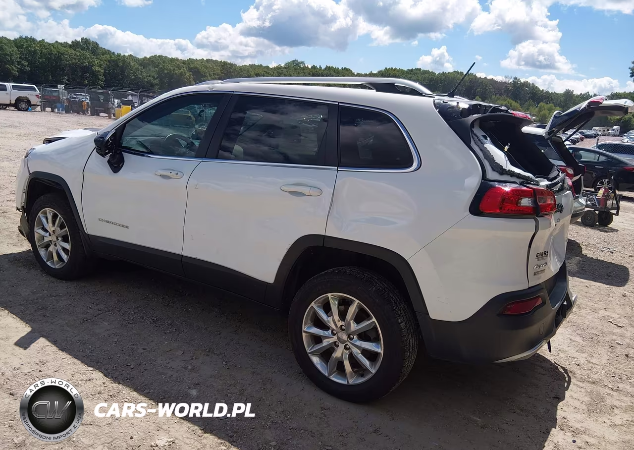 2015 Jeep Cherokee Limited VIN:1C4PJMDS0FW575798 - 3