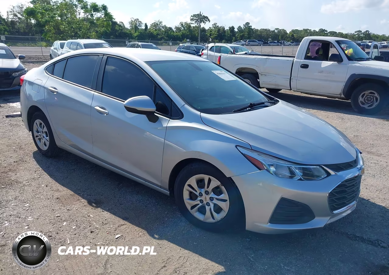 2019 Chevrolet Cruze Diesel – zdjęcie 1 z 17