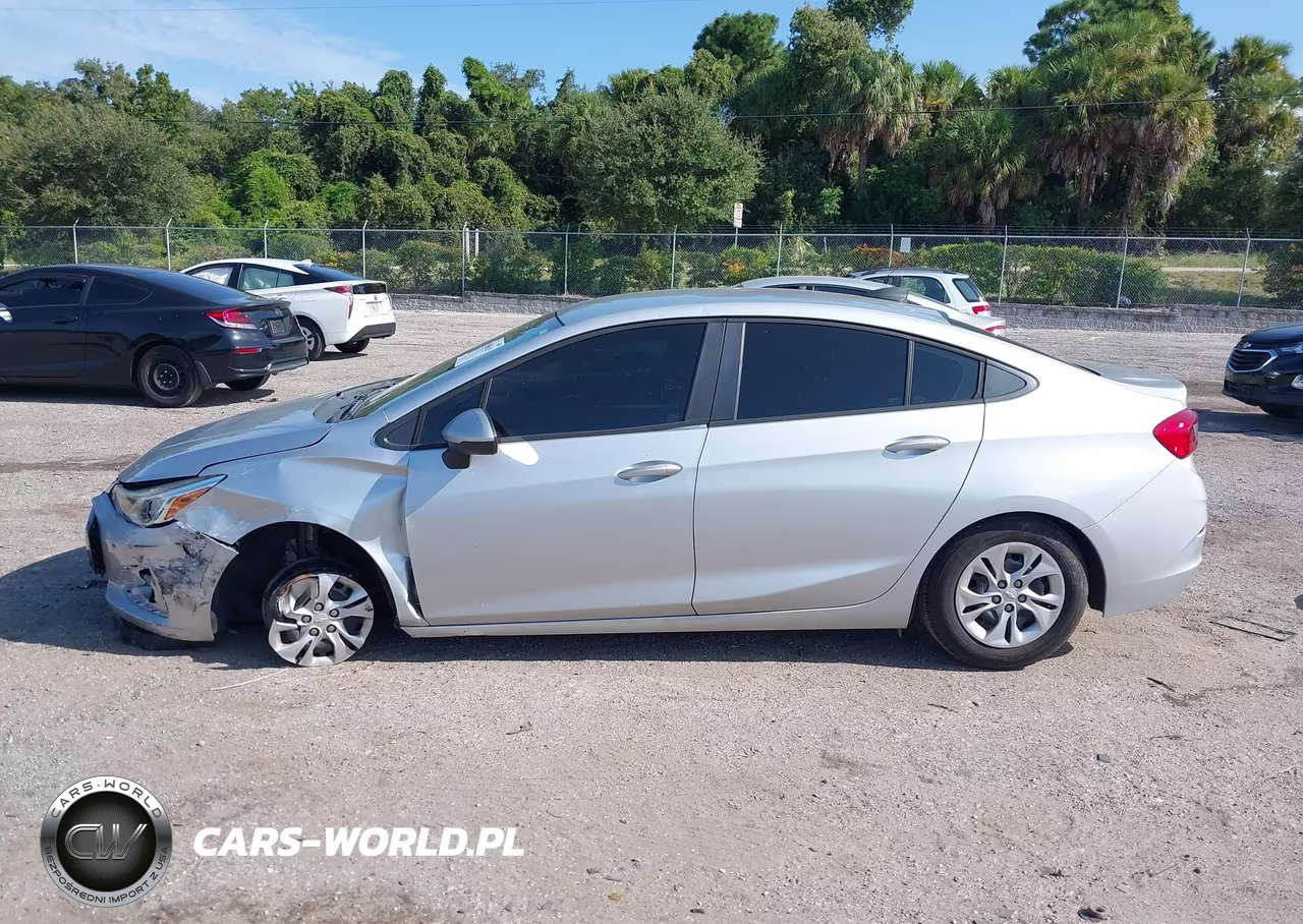 2019 Chevrolet Cruze Diesel VIN:1G1BJ5SM0K7105420 - 15