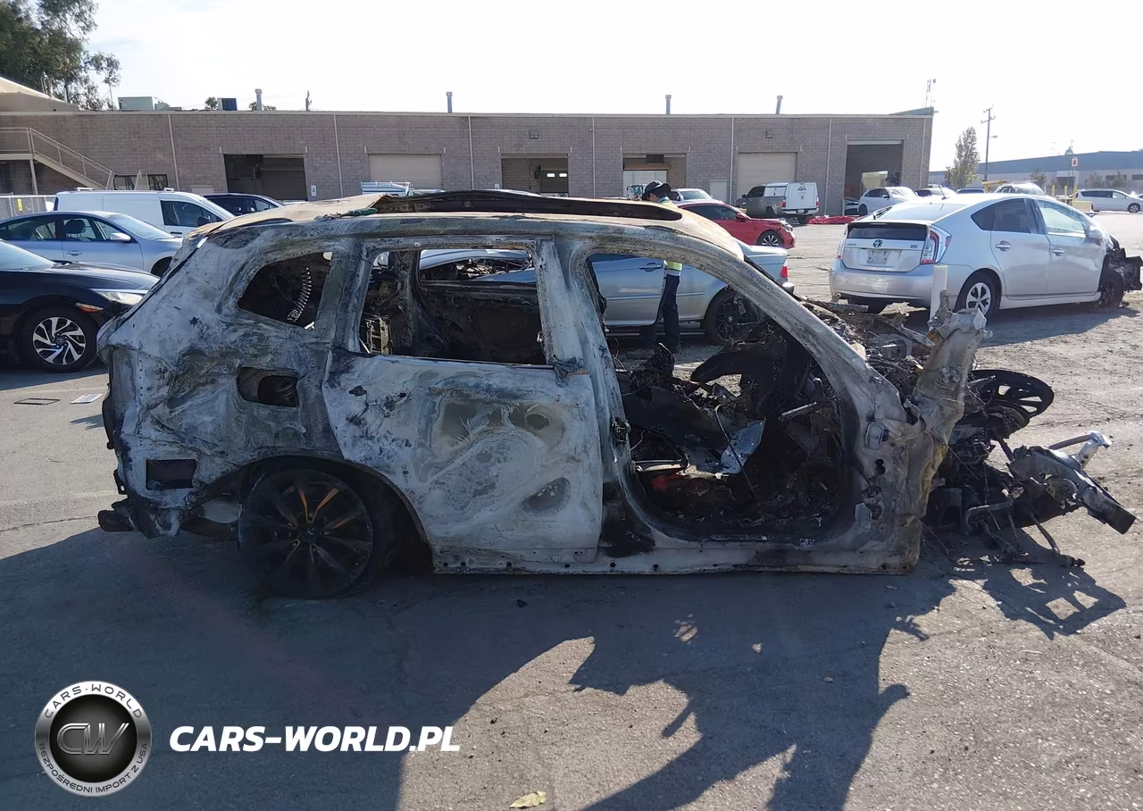 2018 BMW X3 xDrive30I VIN:5UXTR9C59JLC73504 - 13