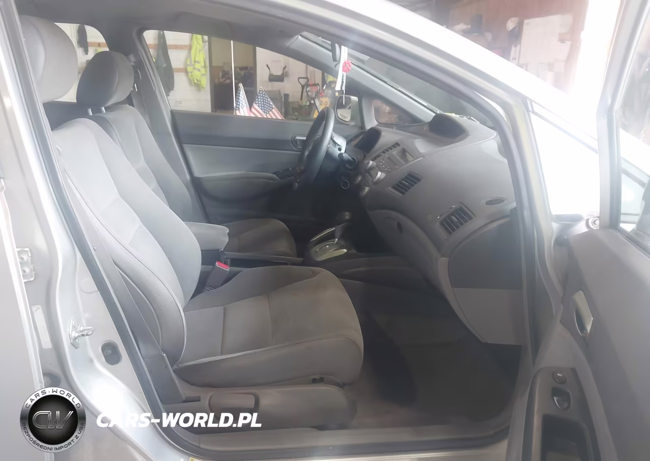 2008 Honda Civic Lx VIN:1HGFA16558L044684 - 5