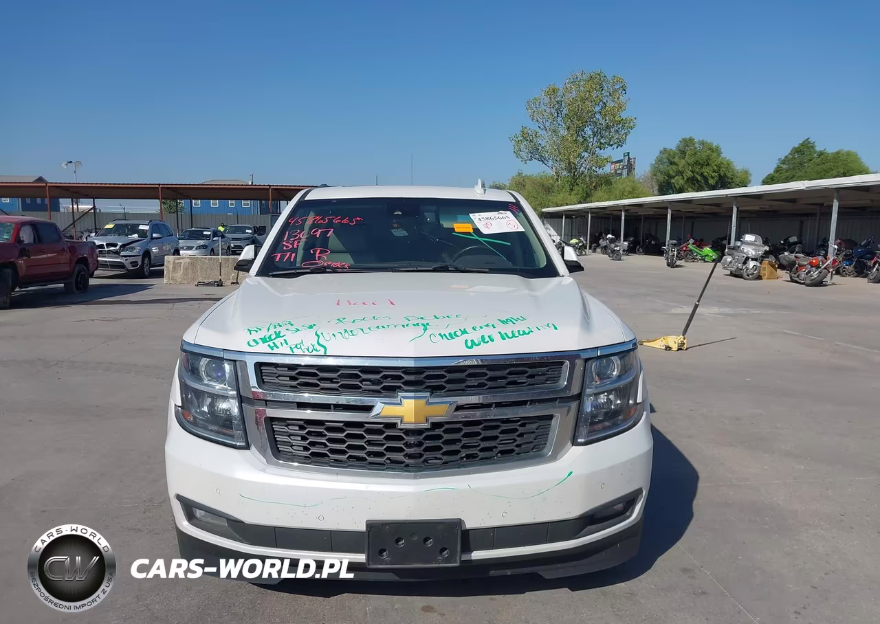 2017 Chevrolet Tahoe Lt VIN:1GNSCBKC8HR156255 - 12