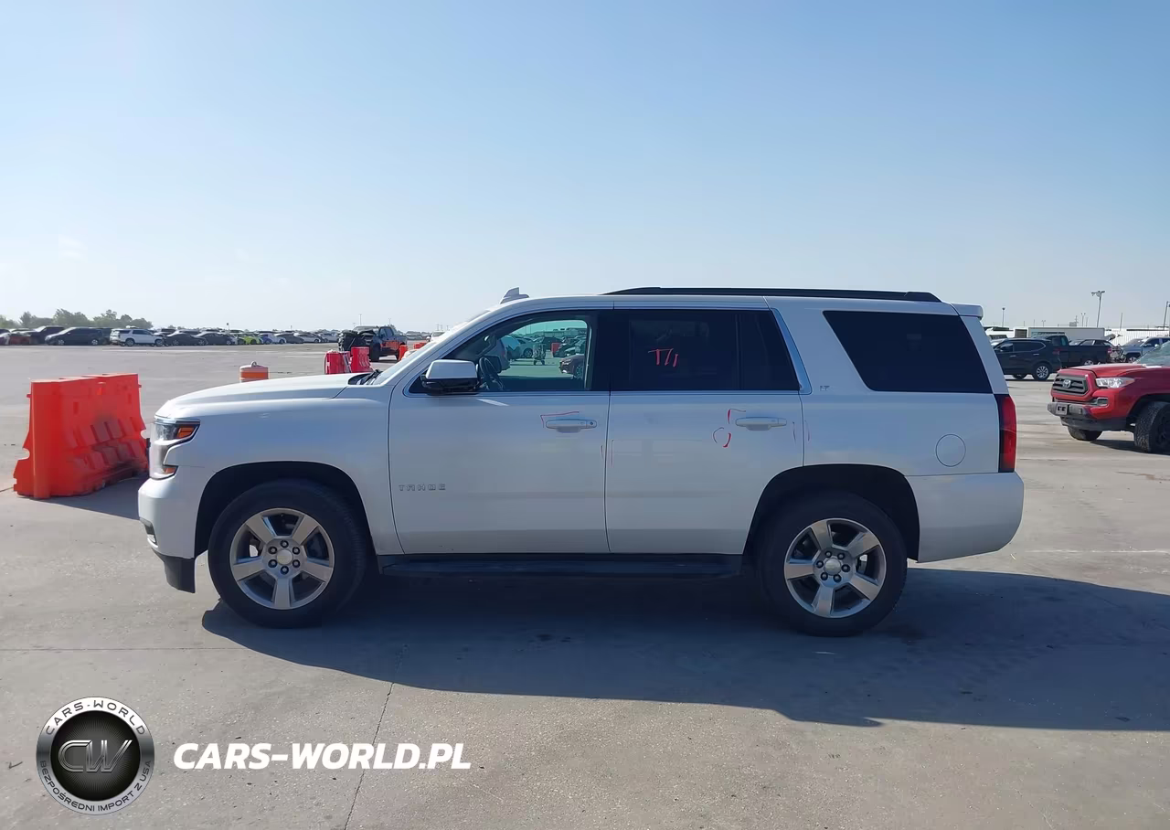 2017 Chevrolet Tahoe Lt VIN:1GNSCBKC8HR156255 - 14