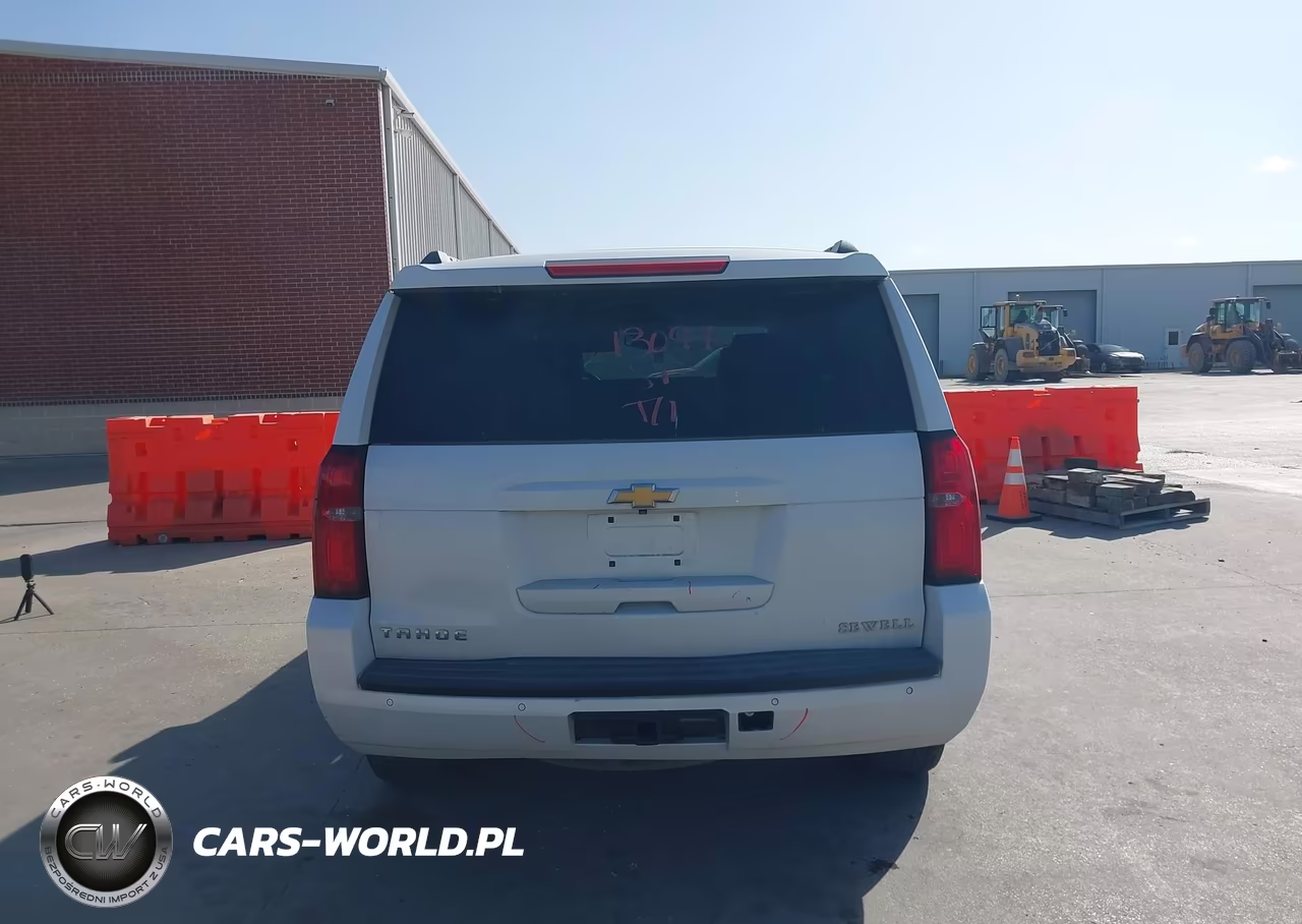 2017 Chevrolet Tahoe Lt VIN:1GNSCBKC8HR156255 - 16