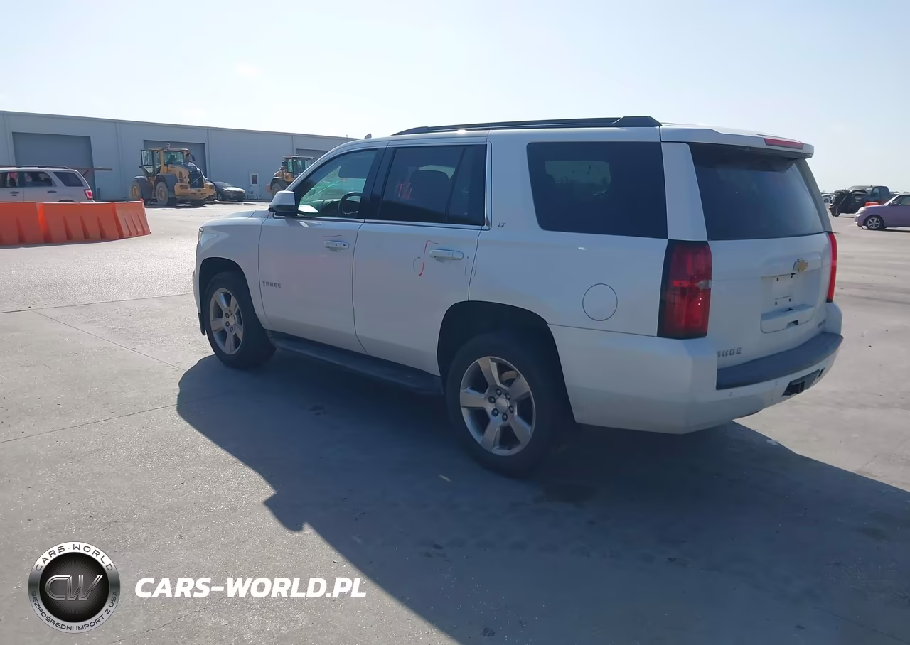 2017 Chevrolet Tahoe Lt VIN:1GNSCBKC8HR156255 - 3