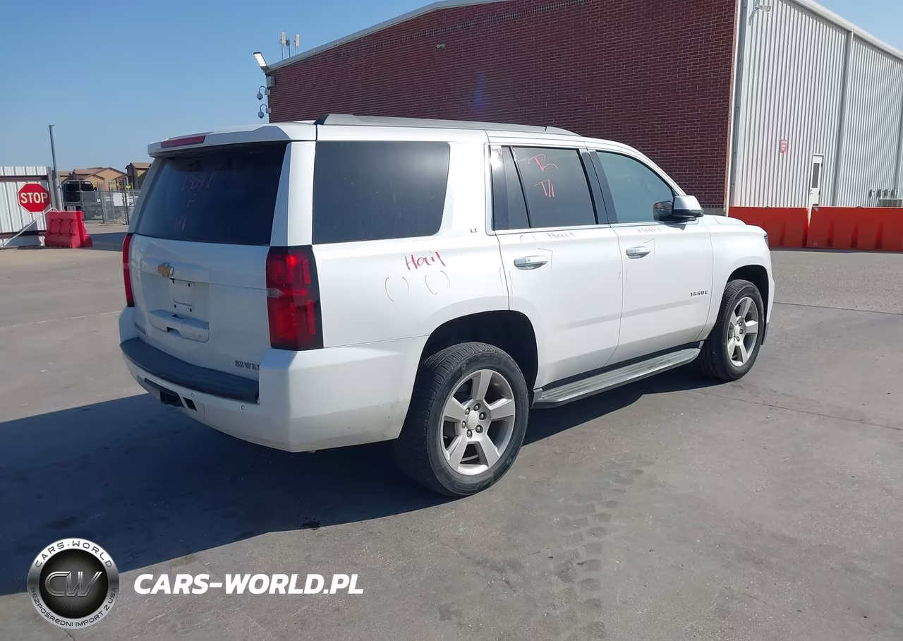 2017 Chevrolet Tahoe Lt VIN:1GNSCBKC8HR156255 - 4