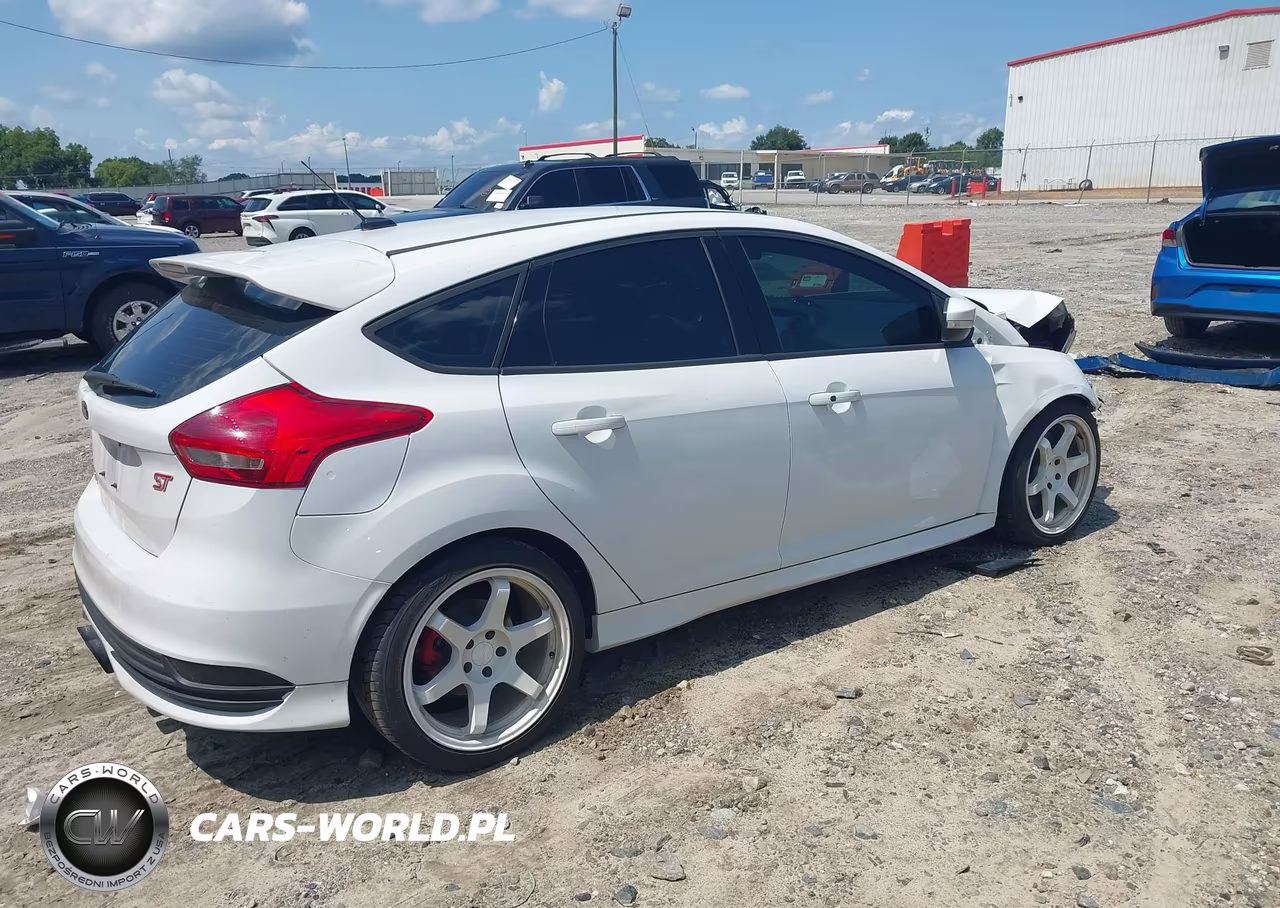 2018 Ford Focus St VIN:1FADP3L97JL214479 - 4