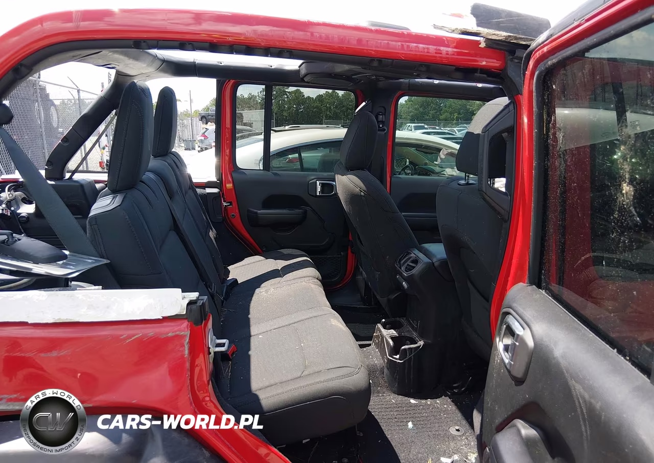 2020 Jeep Wrangler Unlimited Sport Altitude 4X4 VIN:1C4HJXDG8LW184766 - 8