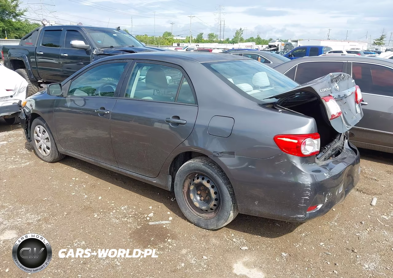 2011 Toyota Corolla Le VIN:2T1BU4EEXBC602194 - 3