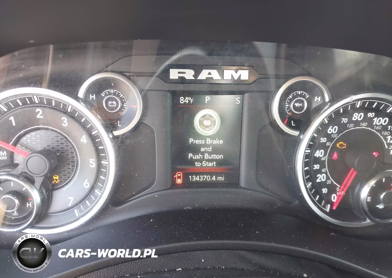 2023 Ram 3500 Tradesman 4X4 6'4 Box VIN:3C63R3CJXPG541630 - 5