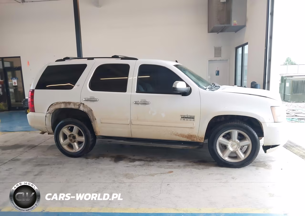 2011 Chevrolet Tahoe Lt VIN:1GNSCBE0XBR395119 - 13