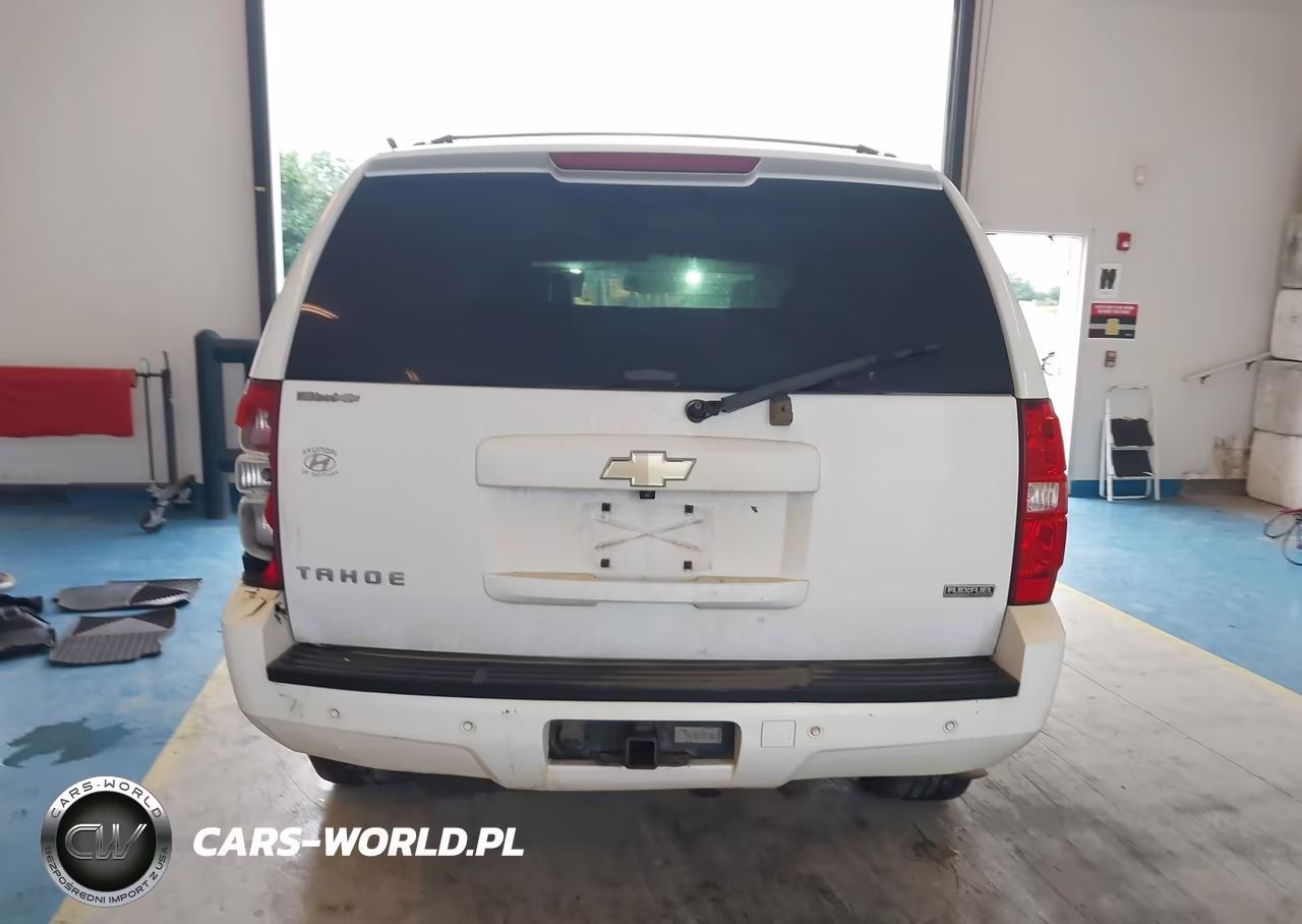 2011 Chevrolet Tahoe Lt VIN:1GNSCBE0XBR395119 - 16