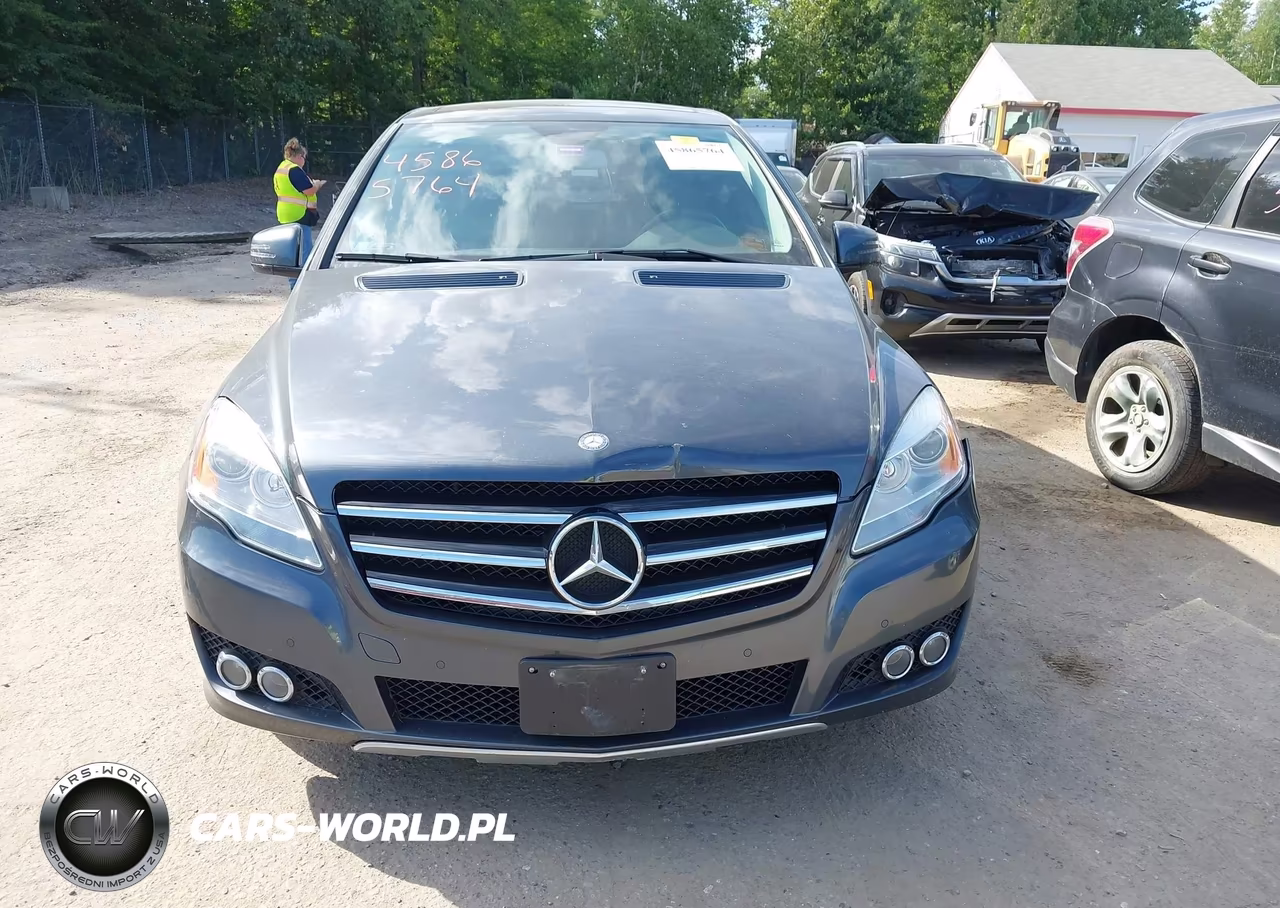 2011 Mercedes-Benz R 350 4Matic VIN:4JGCB6FE0BA117163 - 13
