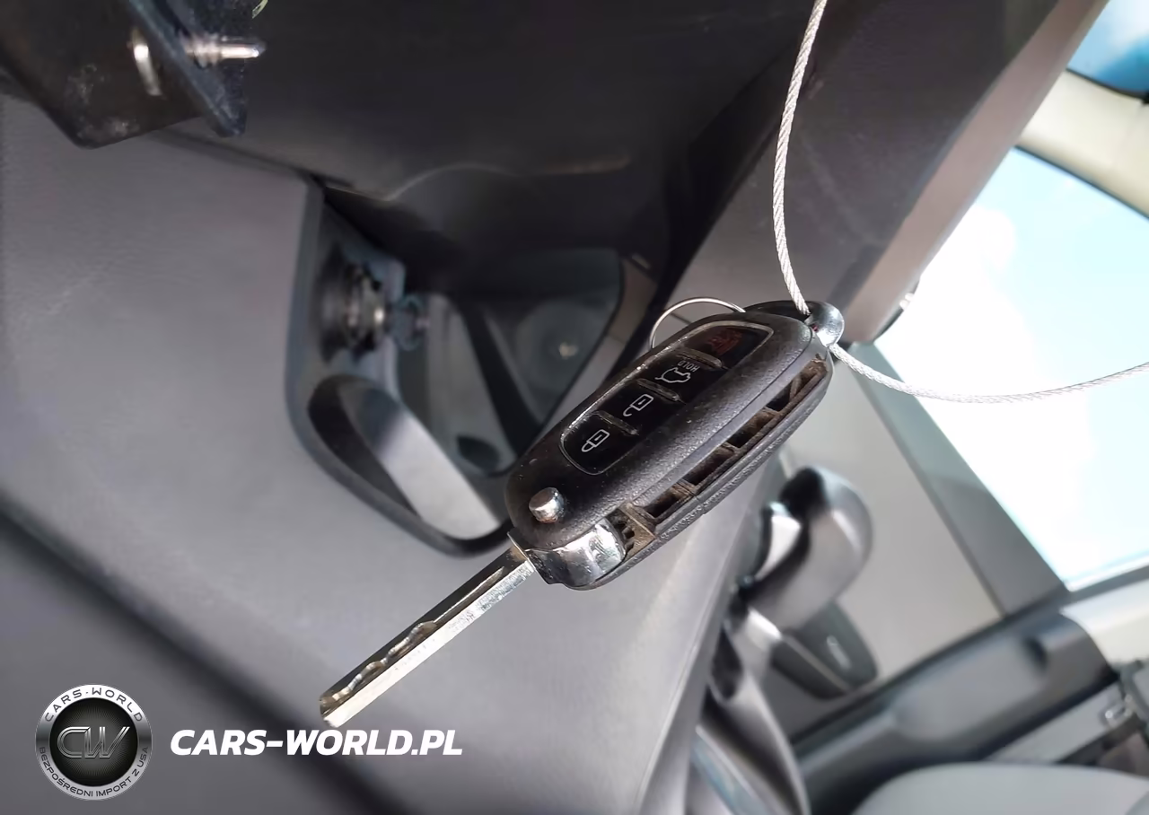 2018 Hyundai Santa Fe Sport 2.4L VIN:5NMZT3LB1JH096252 - 11