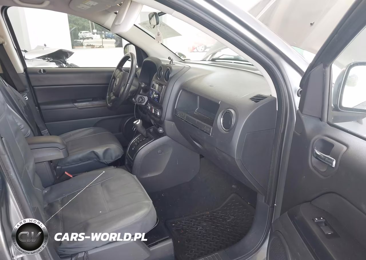 2011 Jeep Compass VIN:1J4NF1FB0BD266353 - 5