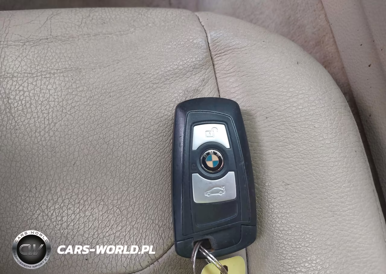2013 BMW 328I VIN:WBA3A5G55DNP21302 - 11