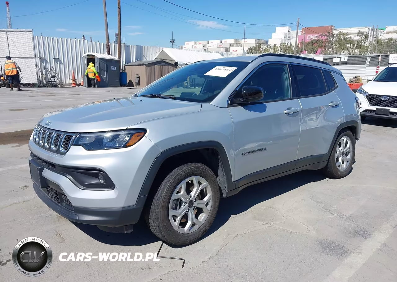 2025 Jeep Compass Latitude VIN:3C4NJDBN5ST568902 - 2