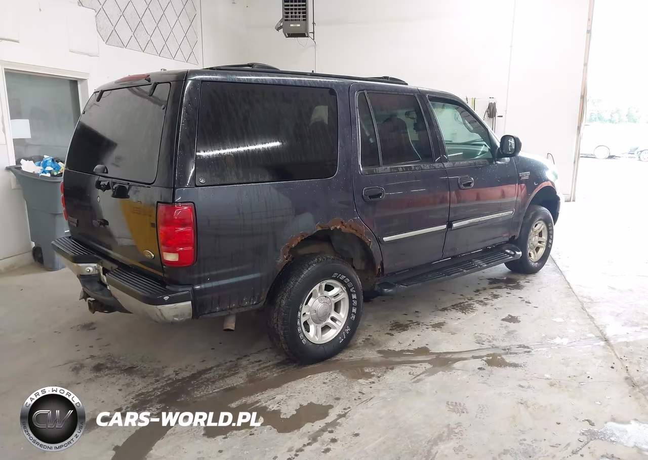 2000 Ford Expedition Xlt VIN:1FMRU1666YLA70184 - 4