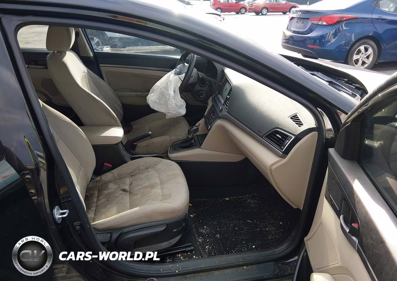 2017 Hyundai Elantra Se VIN:5NPD84LF5HH118903 - 5