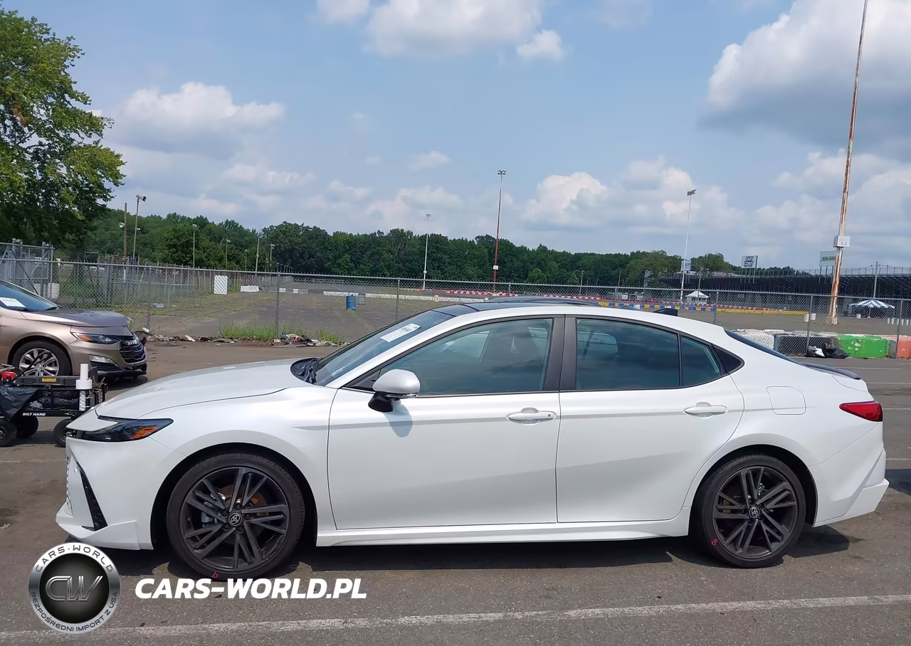 2025 Toyota Camry Xse VIN:4T1DBADK3SU524439 - 15