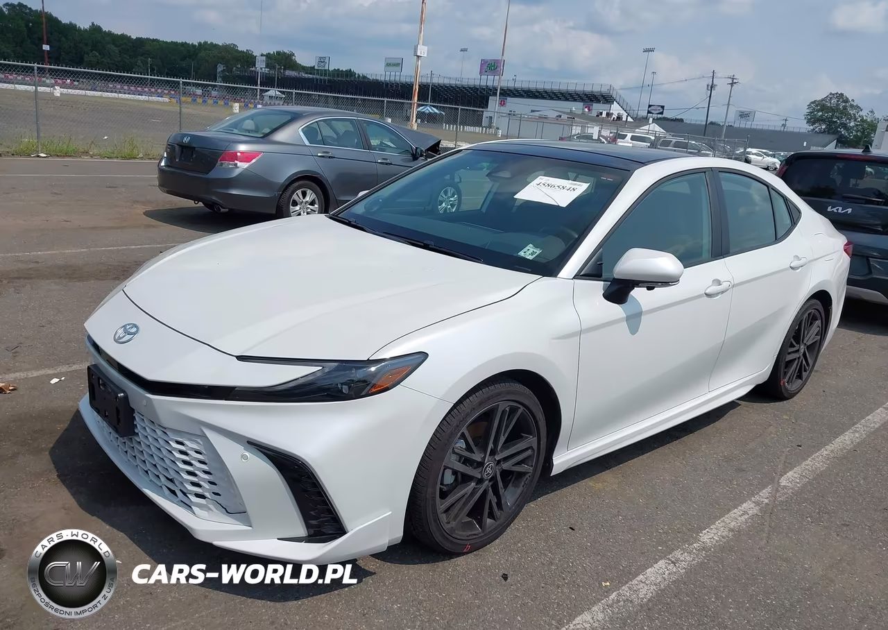 2025 Toyota Camry Xse VIN:4T1DBADK3SU524439 - 2