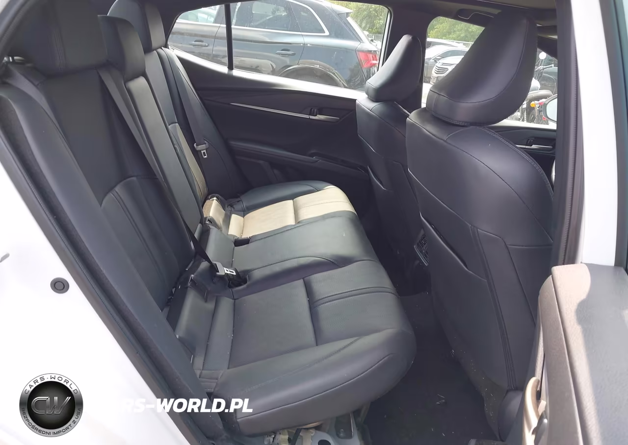 2025 Toyota Camry Xse VIN:4T1DBADK3SU524439 - 8
