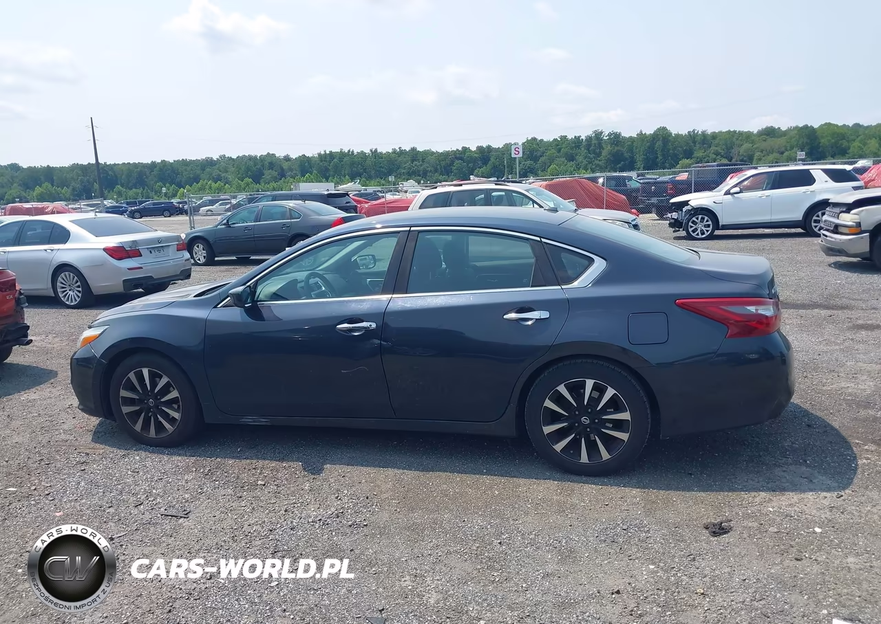 2018 Nissan Altima 2.5 Sv VIN:1N4AL3AP5JC123565 - 14