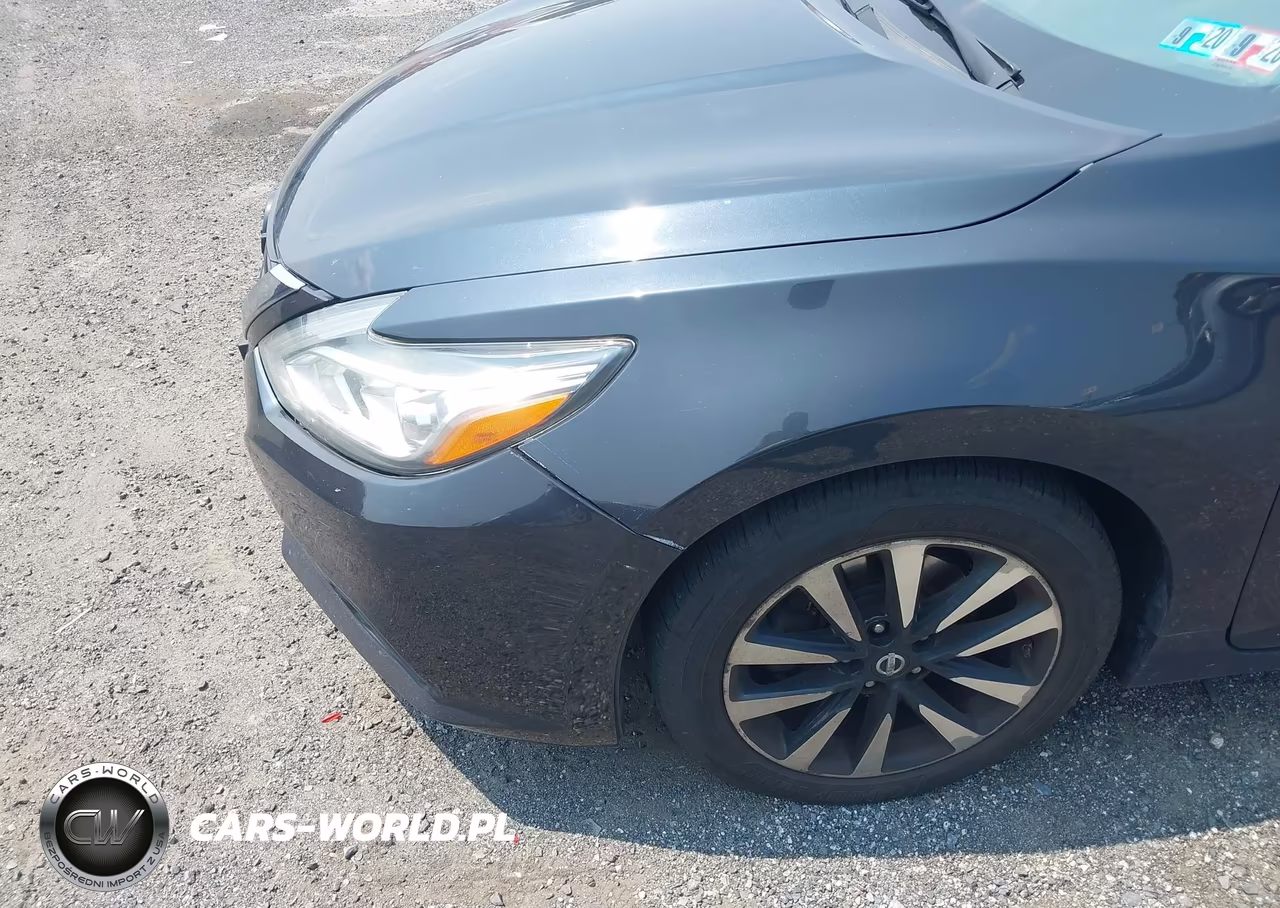 2018 Nissan Altima 2.5 Sv VIN:1N4AL3AP5JC123565 - 6