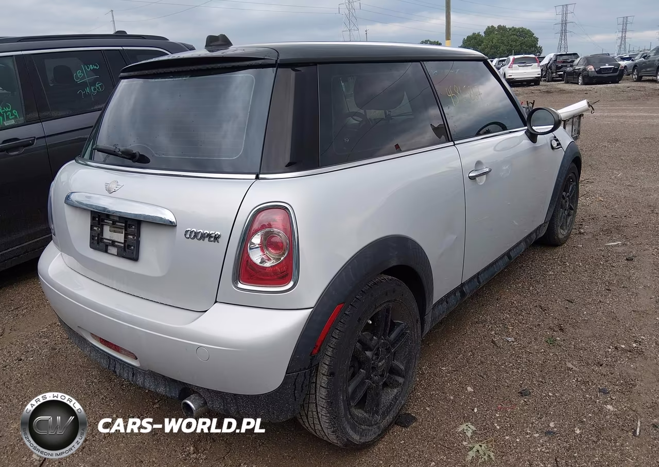 2013 Mini Hardtop Cooper VIN:WMWSU3C5XDT373036 - 4