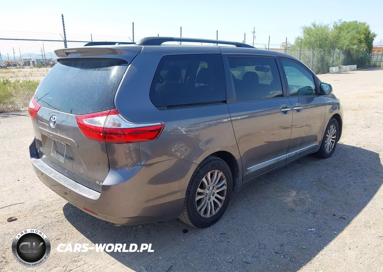 2017 Toyota Sienna Xle Premium 8 Passenger VIN:5TDYZ3DC6HS894125 - 4