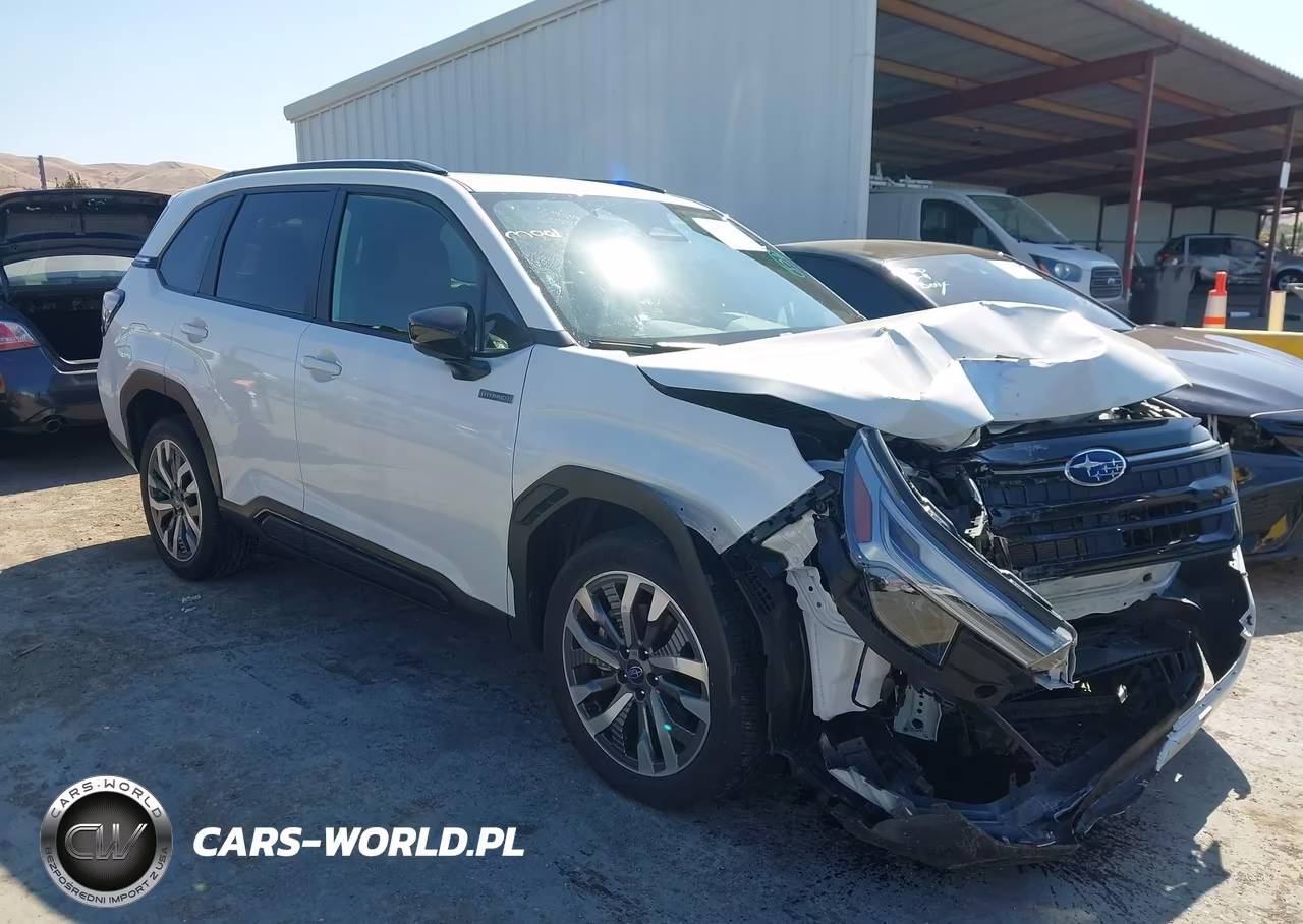 2025 Subaru Forester Touring Hybrid VIN:JF2SLSTD2SH439703 - 1