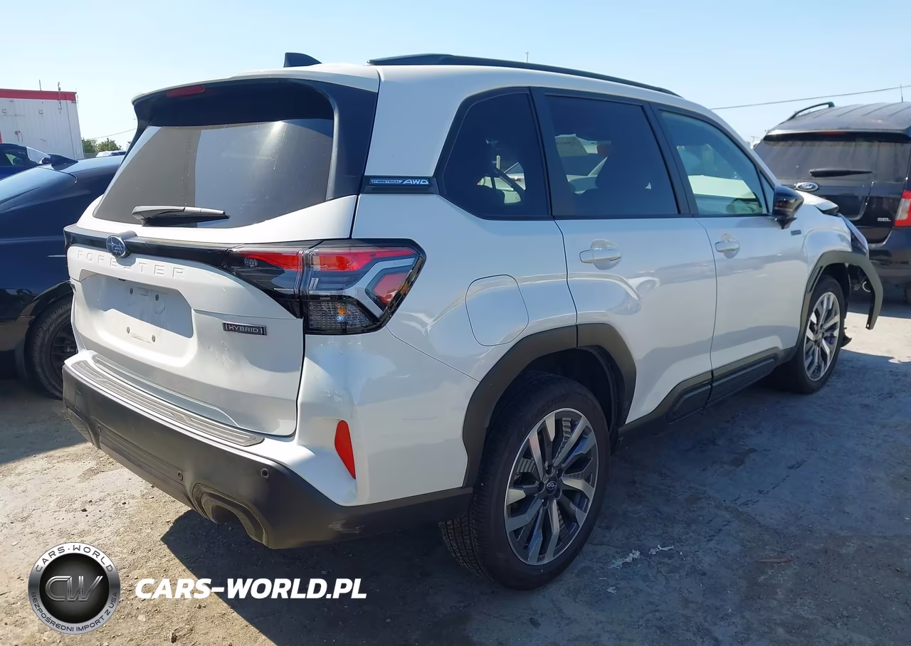 2025 Subaru Forester Touring Hybrid VIN:JF2SLSTD2SH439703 - 4