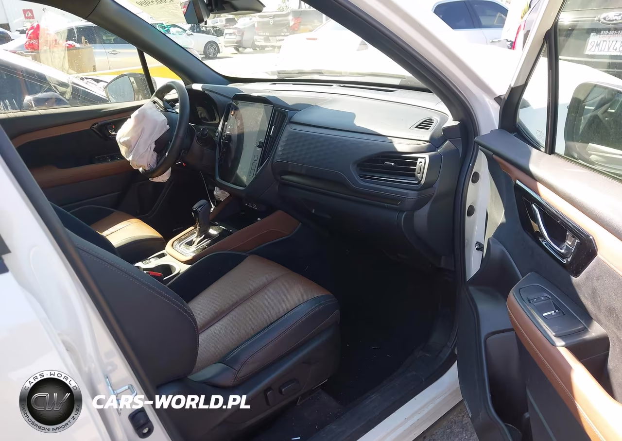 2025 Subaru Forester Touring Hybrid VIN:JF2SLSTD2SH439703 - 5