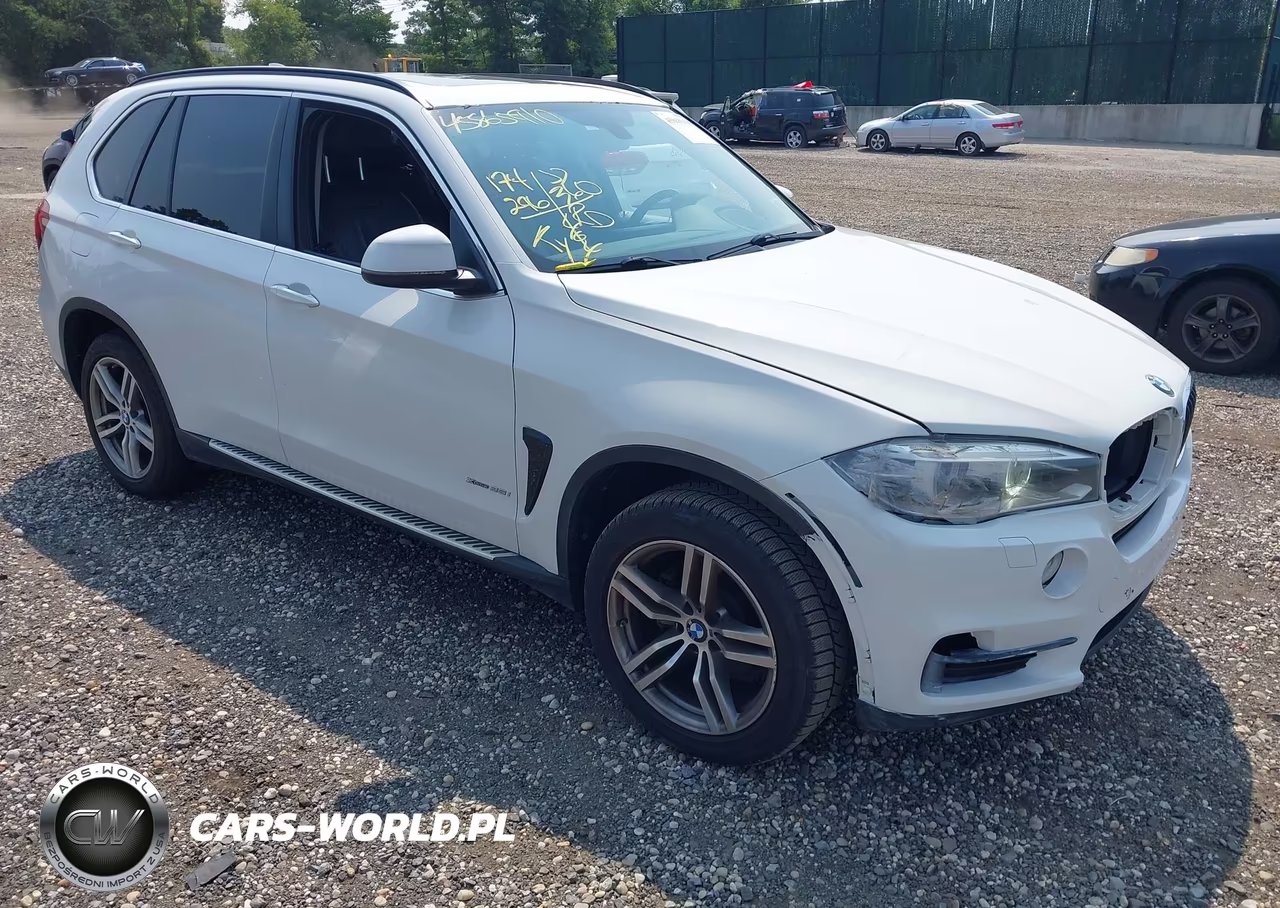 2015 BMW X5 xDrive35I – zdjęcie 1 z 17