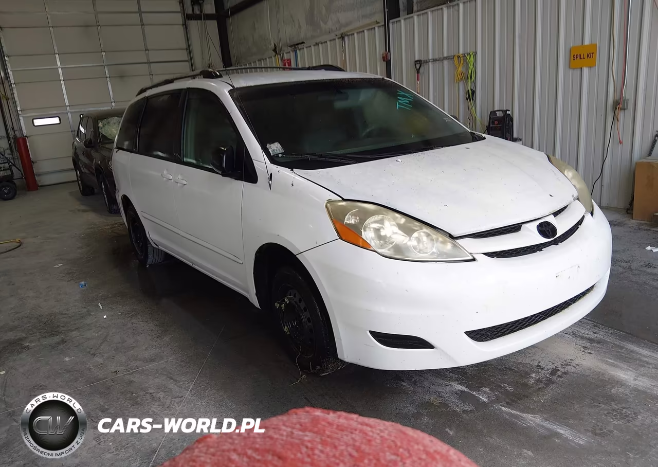 2008 Toyota Sienna Le – zdjęcie 1 z 13