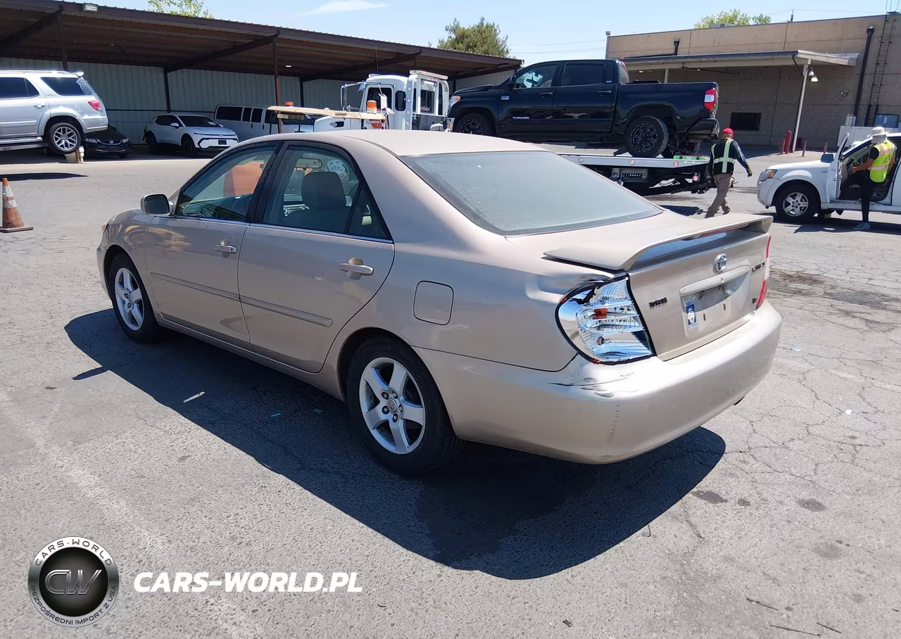 2002 Toyota Camry Se VIN:4T1BF30K02U014966 - 3